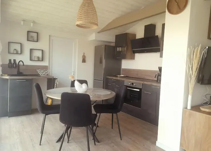 Maison 46 M2 Avec Jacuzzi Privatif Couvert Proche Ocean
